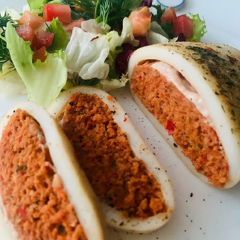 Кальмар фаршированный Тунцом