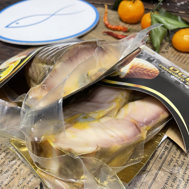 Осетр горячего копчения филе-кусок, 300г